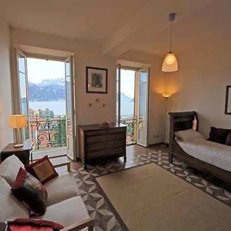 Sleeps 7 דירה *